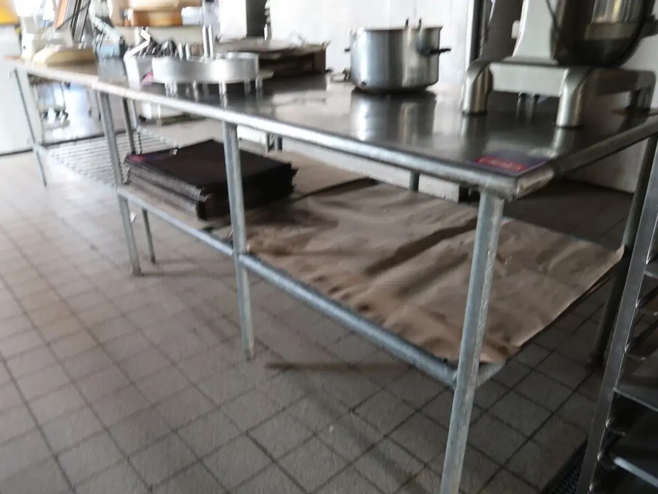 Billede 2 - Rustfri stålbord