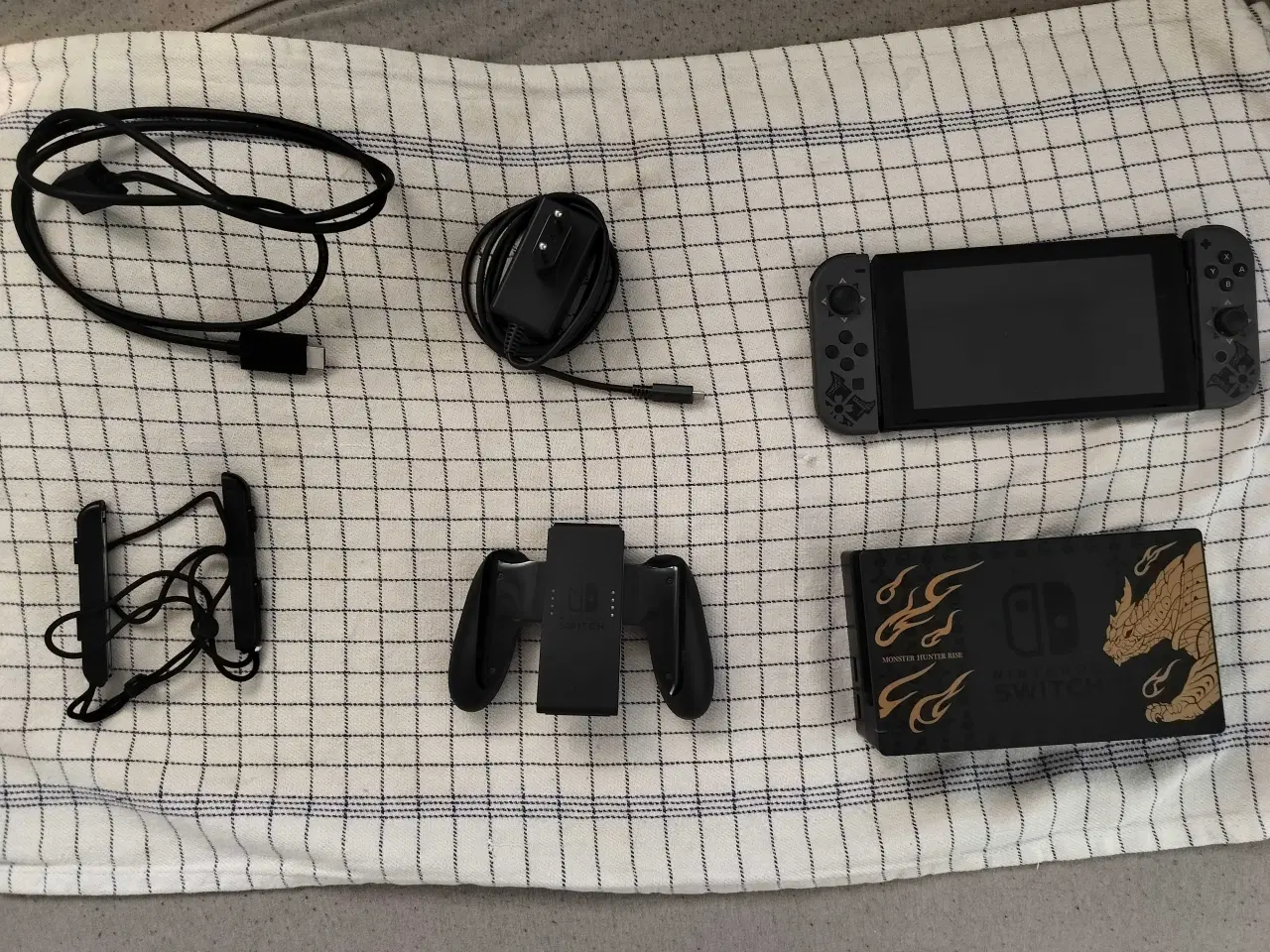 Billede 1 - Nintendo Switch - Monster Hunter Rise Edition 