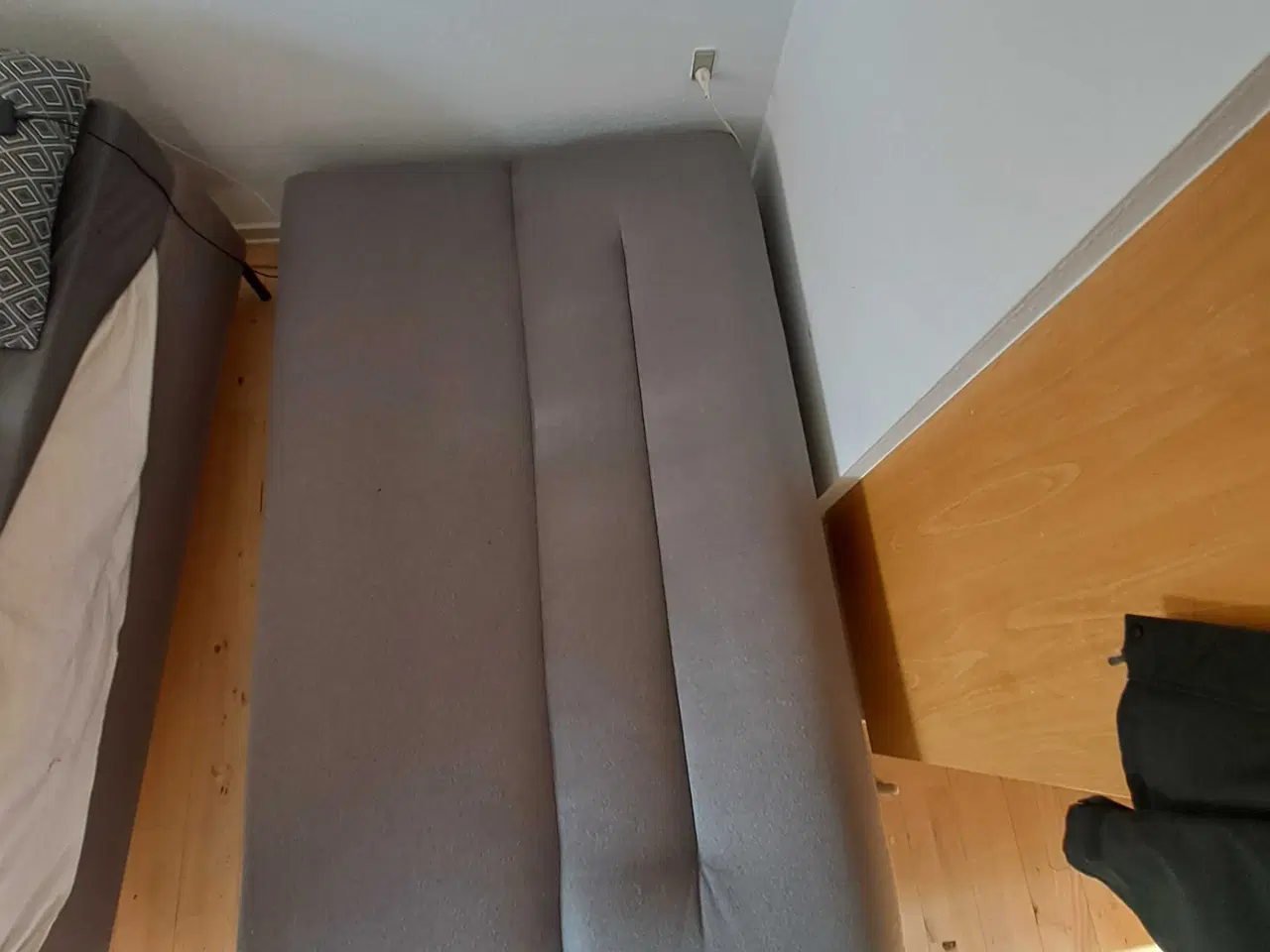 Billede 5 - Sovesofa m magasin 