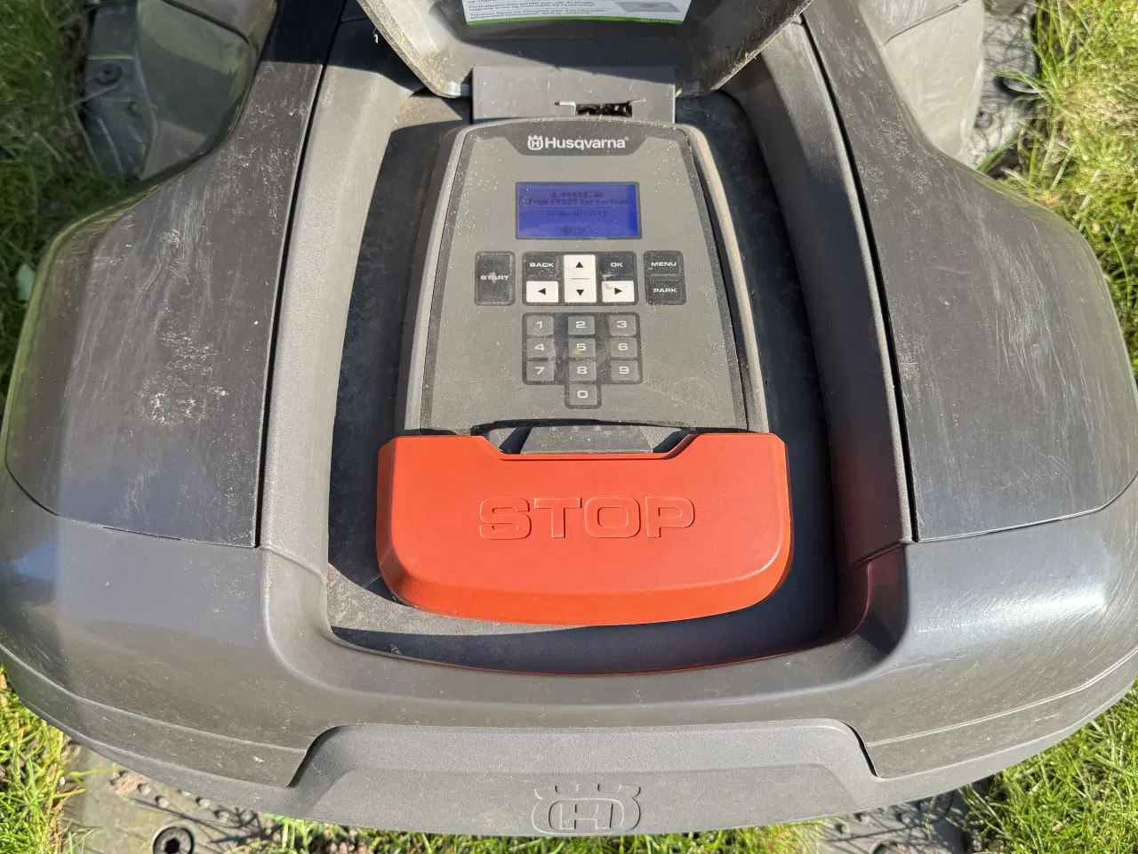 Billede 1 - Husqvarna Automower 310 inkl garage