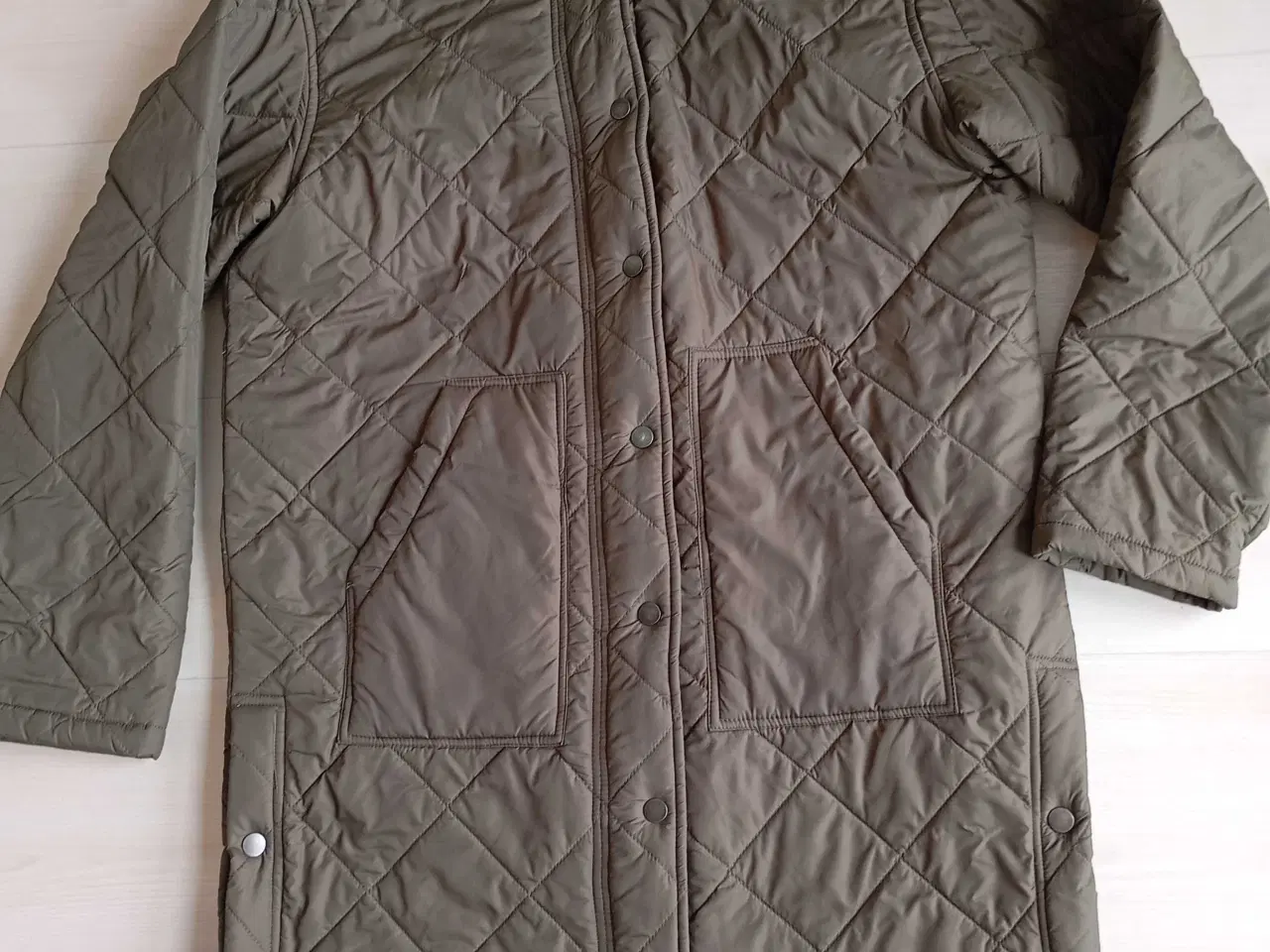 Billede 1 - Frakke. Str. Medium. Grøn