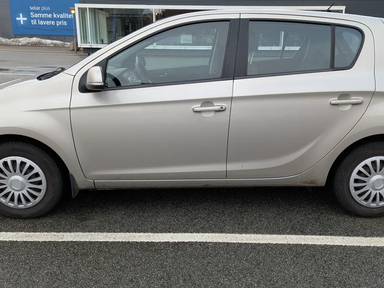 Billede 8 - Hyundai i20, 1,2, Benzin til salg.