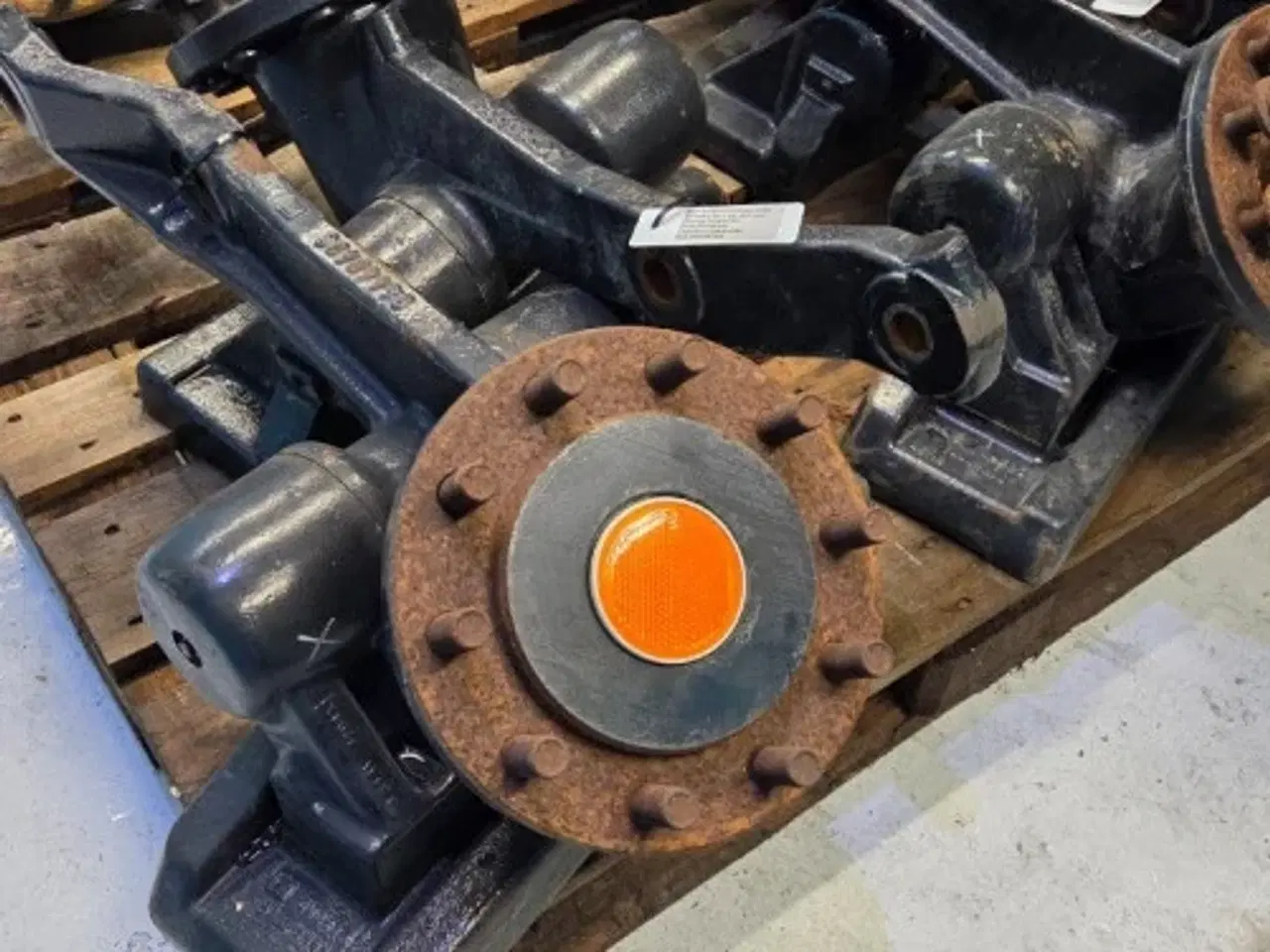 Billede 5 - New Holland CR10.90 Spindel L.  84446945 (8 Stk)