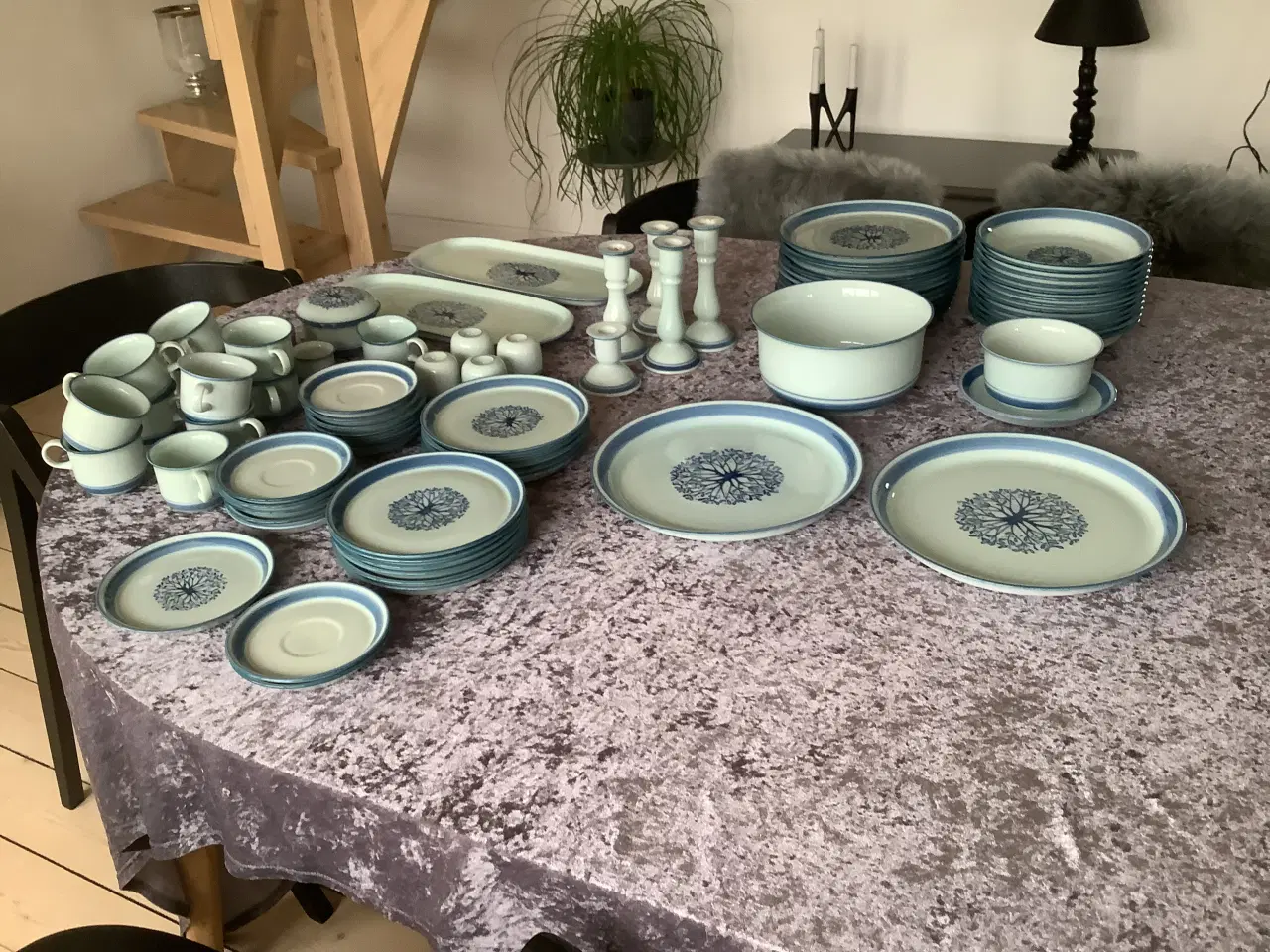 Billede 1 - Mistelten kaffe og spisestel