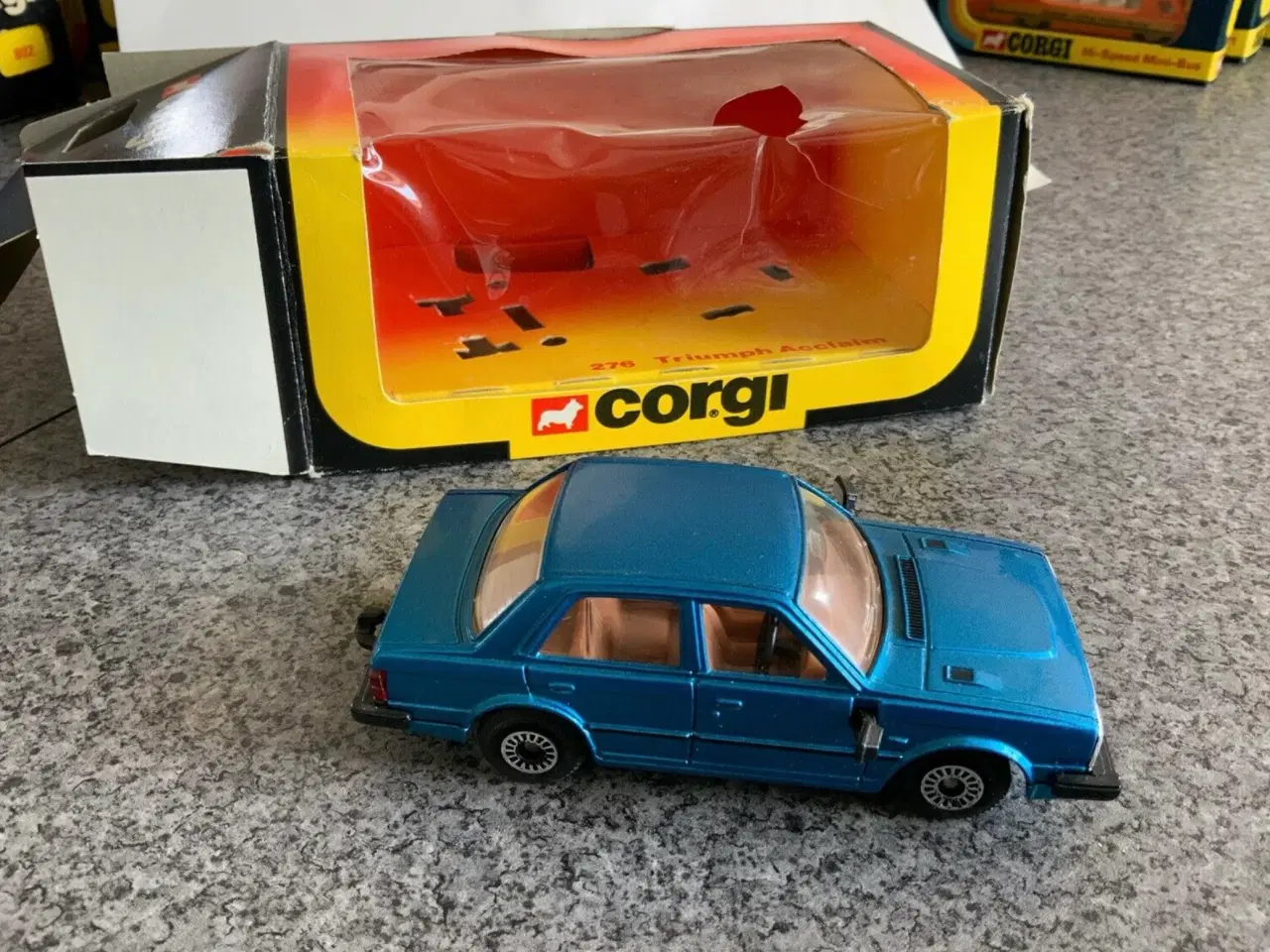 Billede 2 - Corgi Toys No. 276 Triumph Accalaim