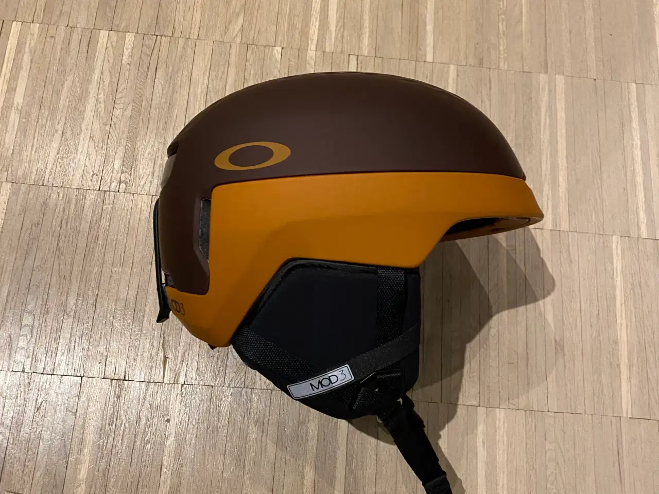 Billede 3 - Oakley Mod 3 skihjelm