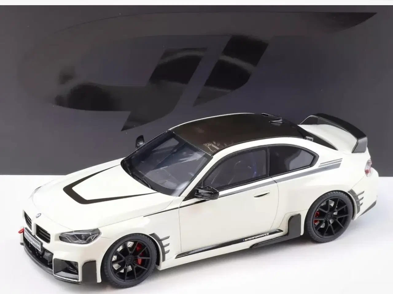 Billede 1 - 1:18 BMW M2 Performance Coupe (G87)