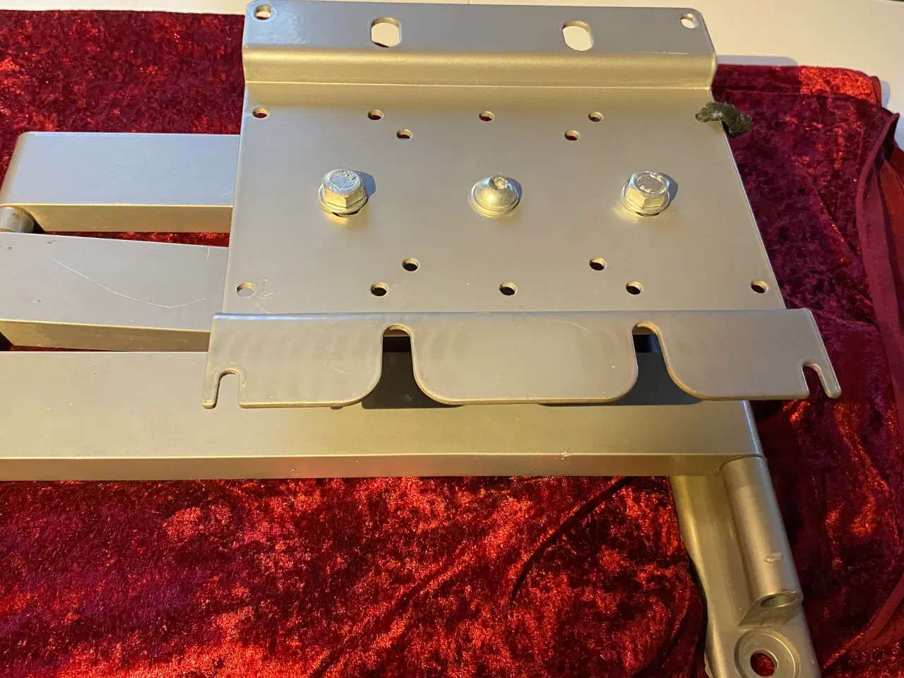 Billede 1 - TV-vægbeslag / Vægophæng