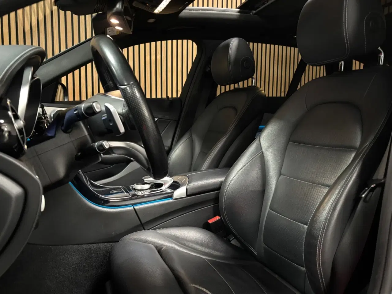 Billede 7 - Mercedes C220 d 2,2 AMG Line stc. aut.