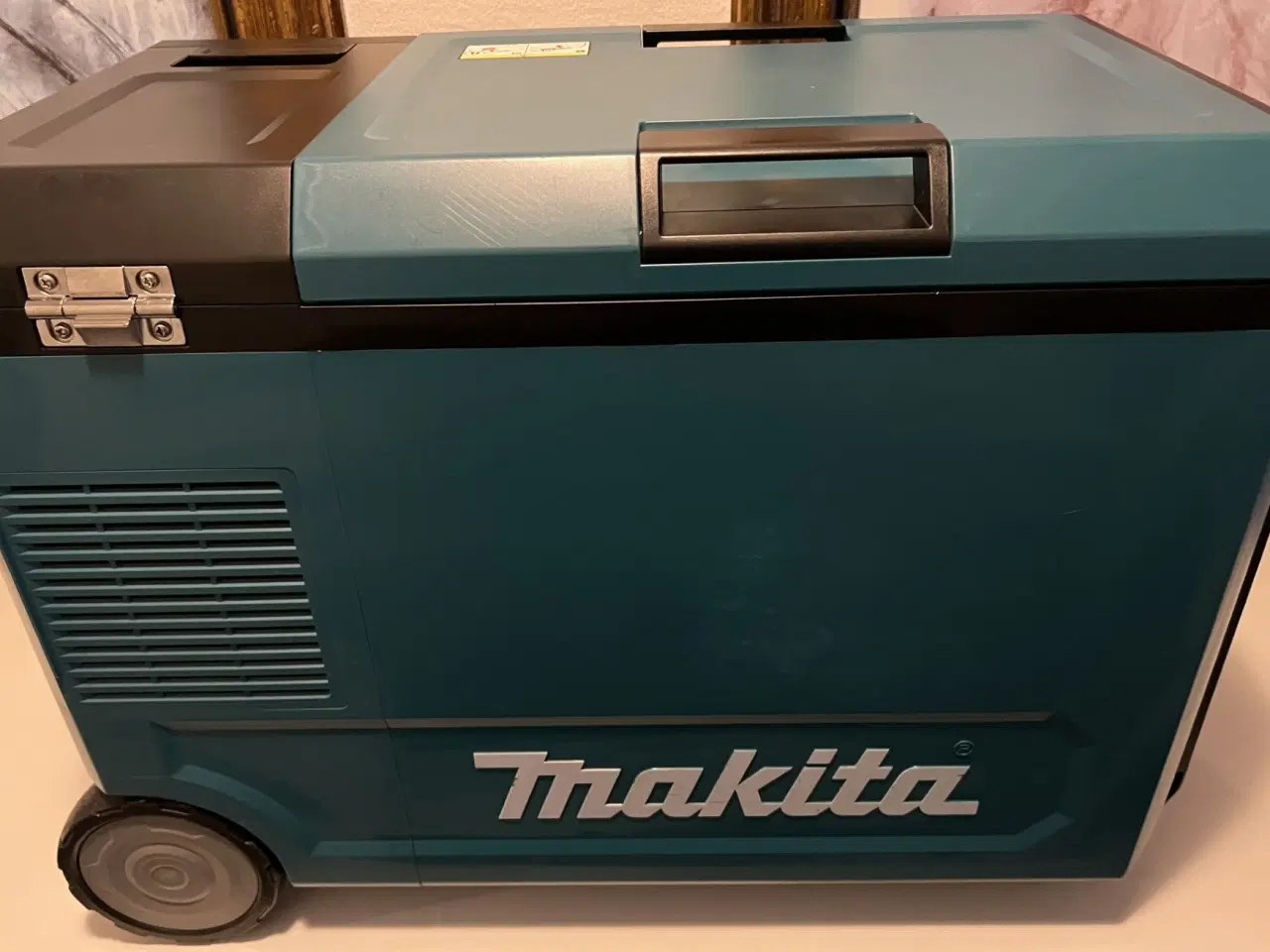 Billede 4 - Makita kompressor køle / varmeboks CW004G 29L