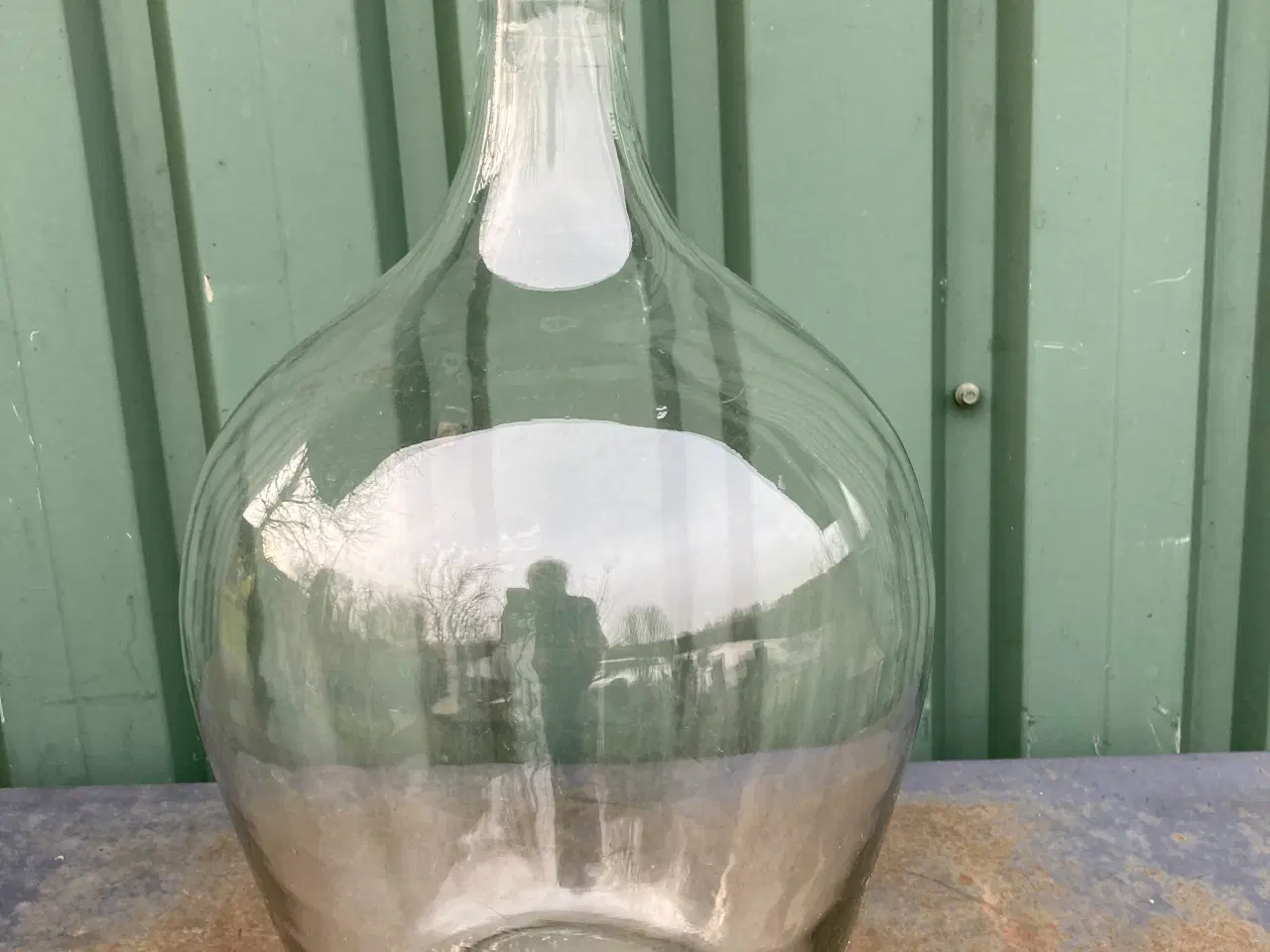 Billede 3 - Vinballon i kurv