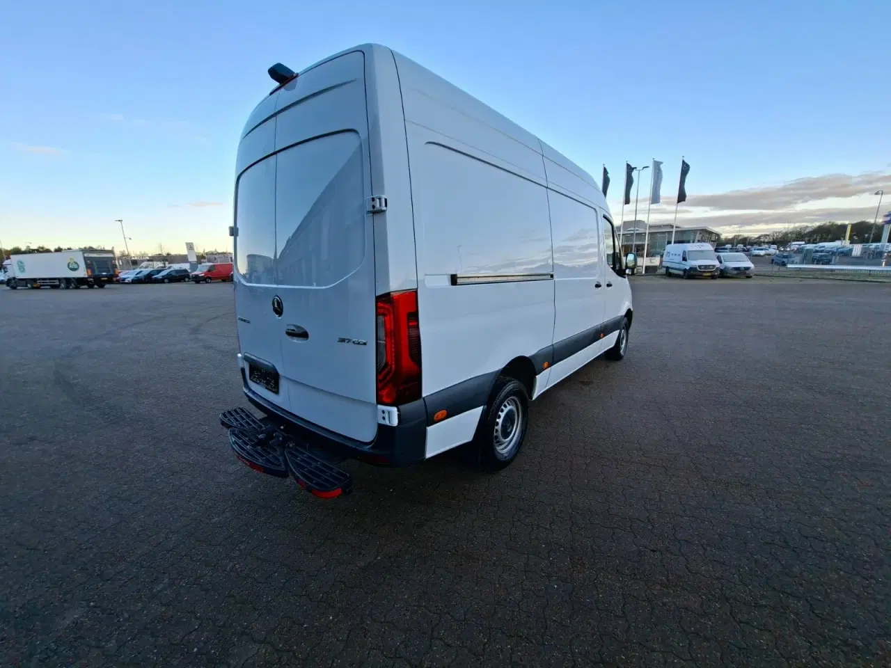 Billede 2 - Mercedes Sprinter 317 2,0 CDi A2 Kassevogn aut. RWD
