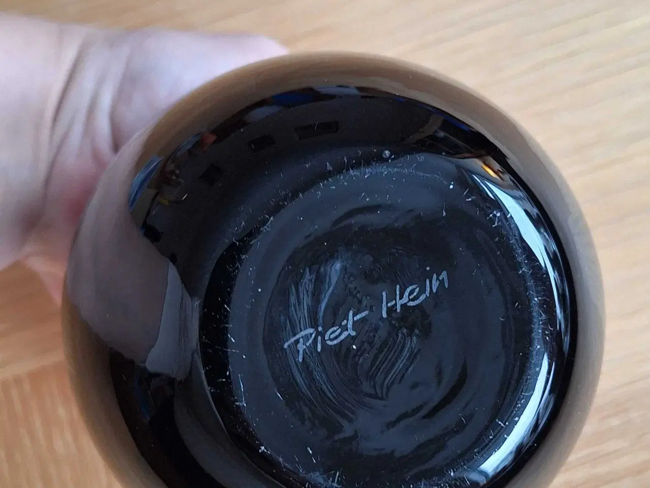 Billede 4 - Sort glas vase