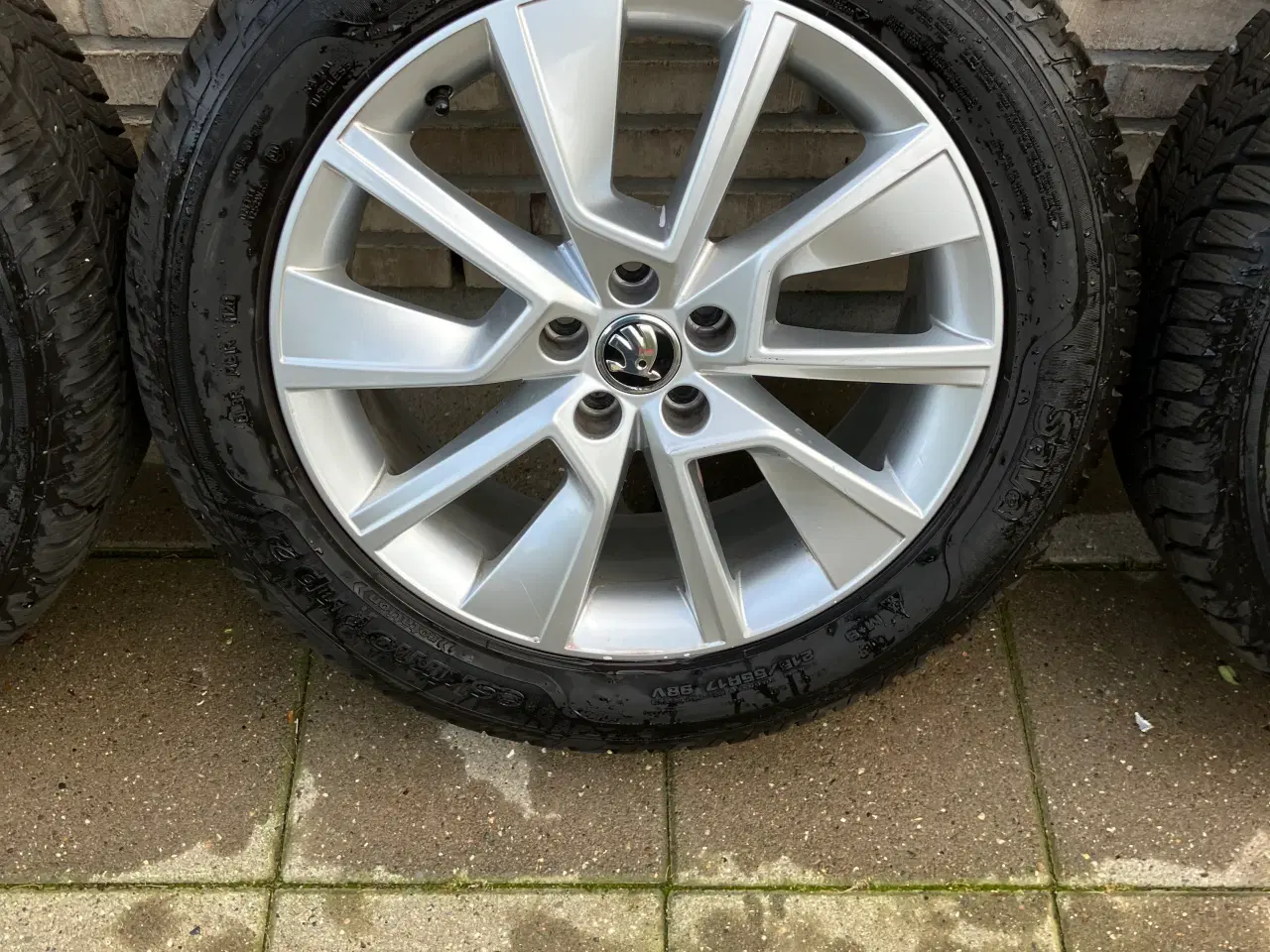 Billede 3 - Orginale Skoda Alufælge 5 x 112 med Sava vinterdæk