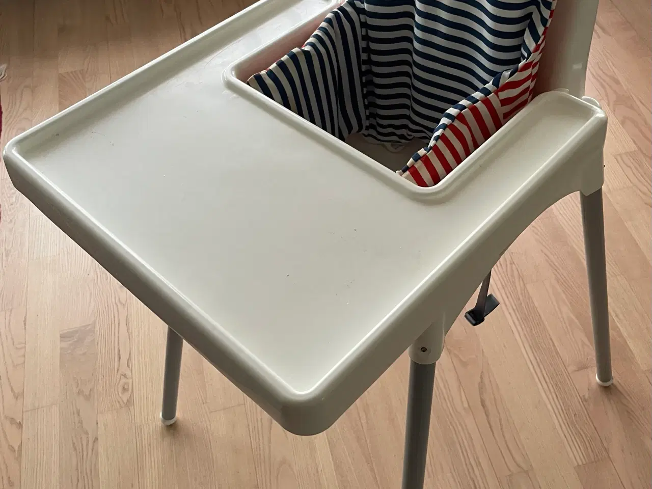 Billede 1 - Børnestol højstol Model Ikea