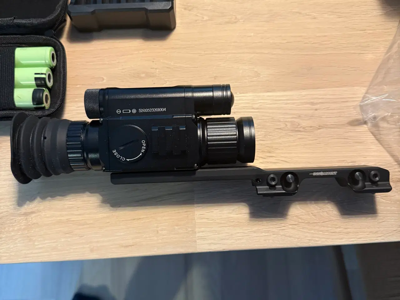 Billede 2 - PARD natkikkert med original Blaser montage