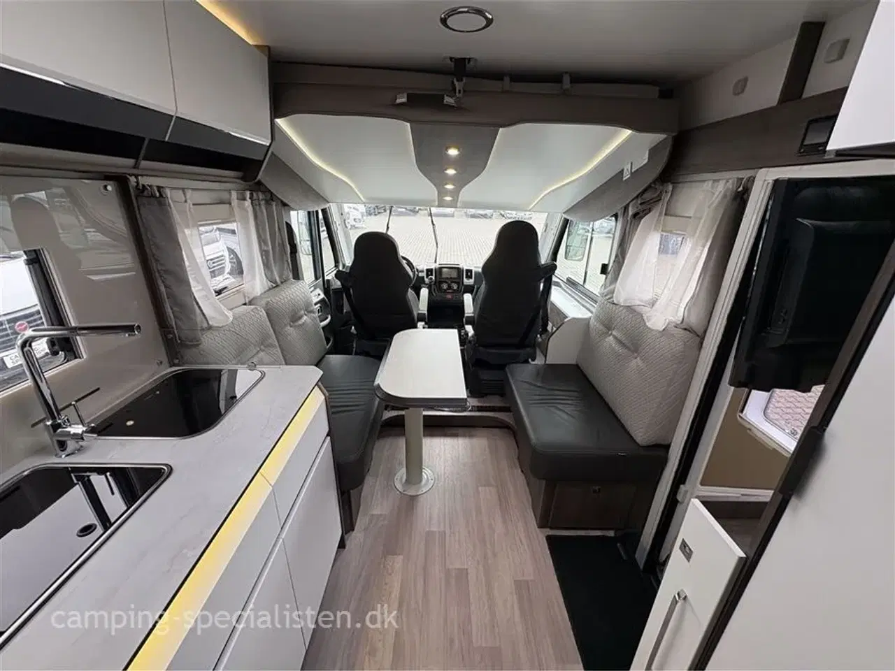 Billede 7 - 2020 - Benimar Amphitryon 957   Benimar Amphitryon 757 2020 - kan ses nu hos Camping-Specialisten.dk
