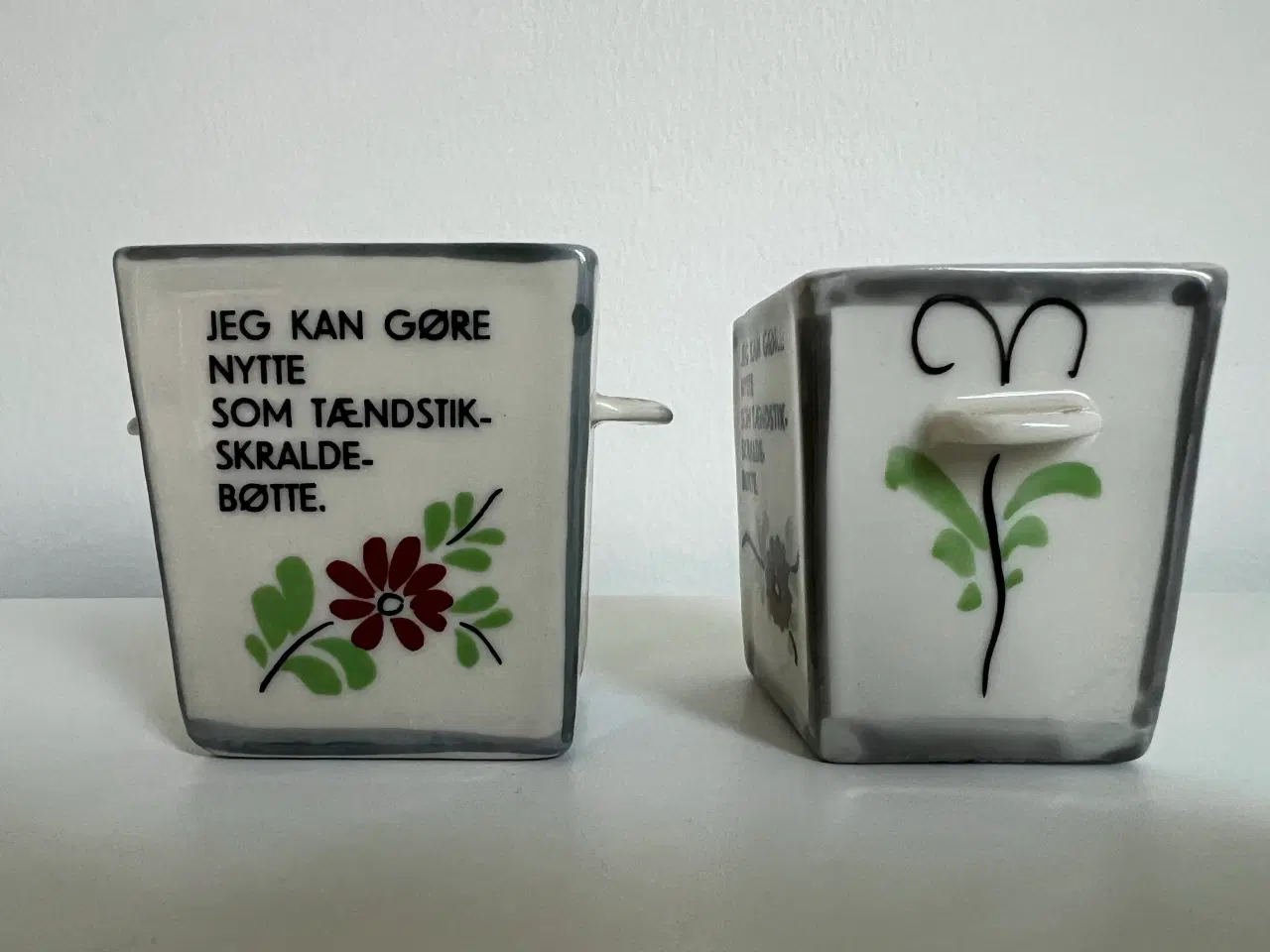 Billede 2 - Små krukker m/tekst - RETRO