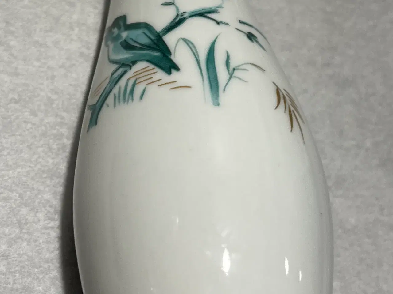 Billede 1 - Smuk lille vase fra Oscar Schlegelmilch-fabrikken