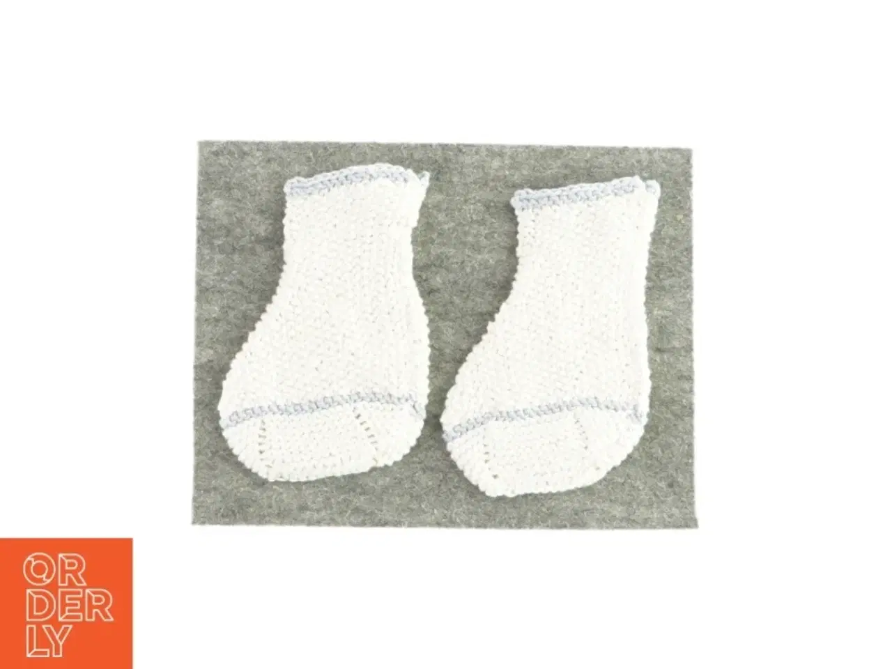 Billede 1 - Sokker til baby (str. 0 til 6 måneder)