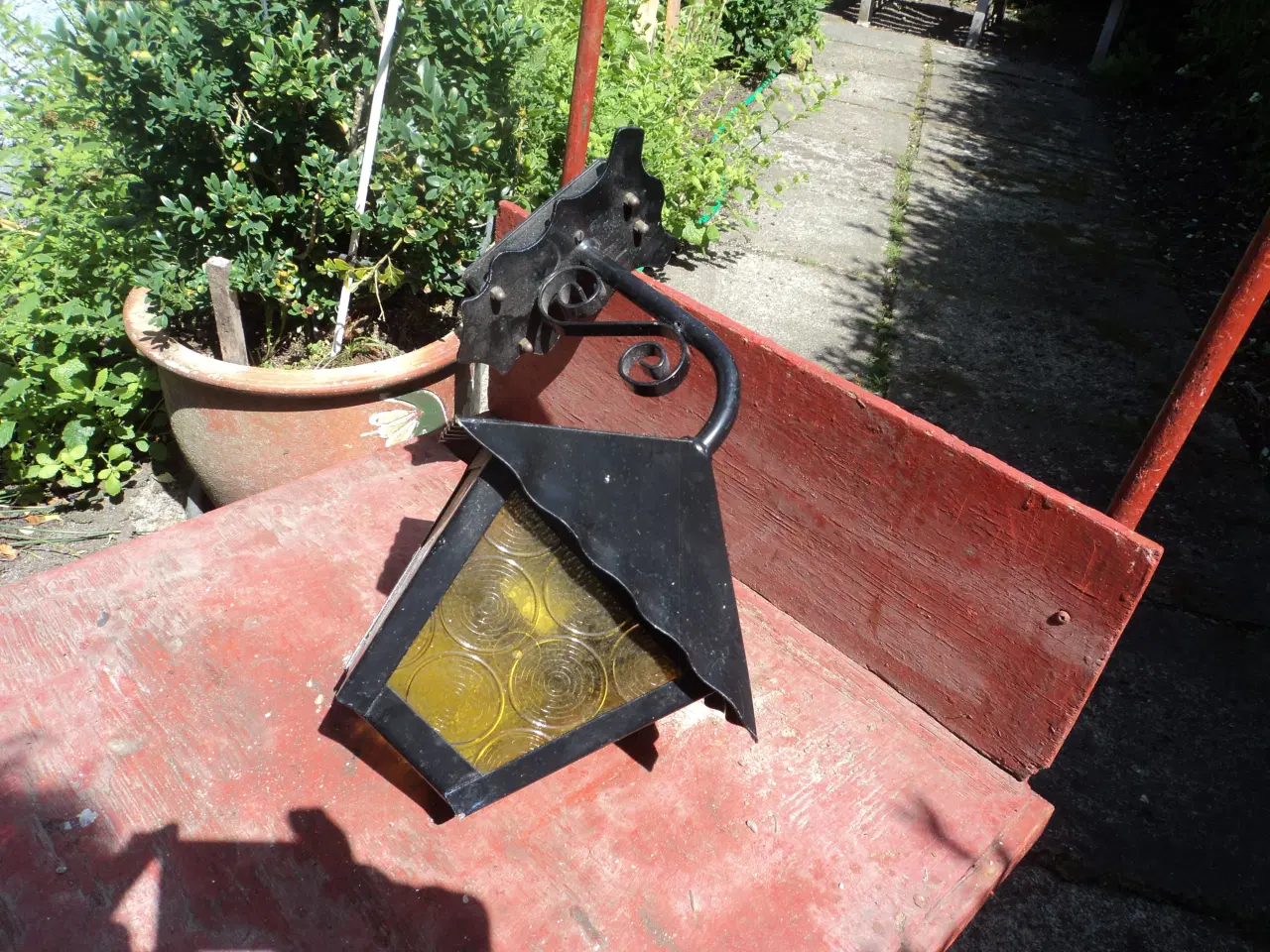 Billede 1 - Uden dørs lampe med røget glas
