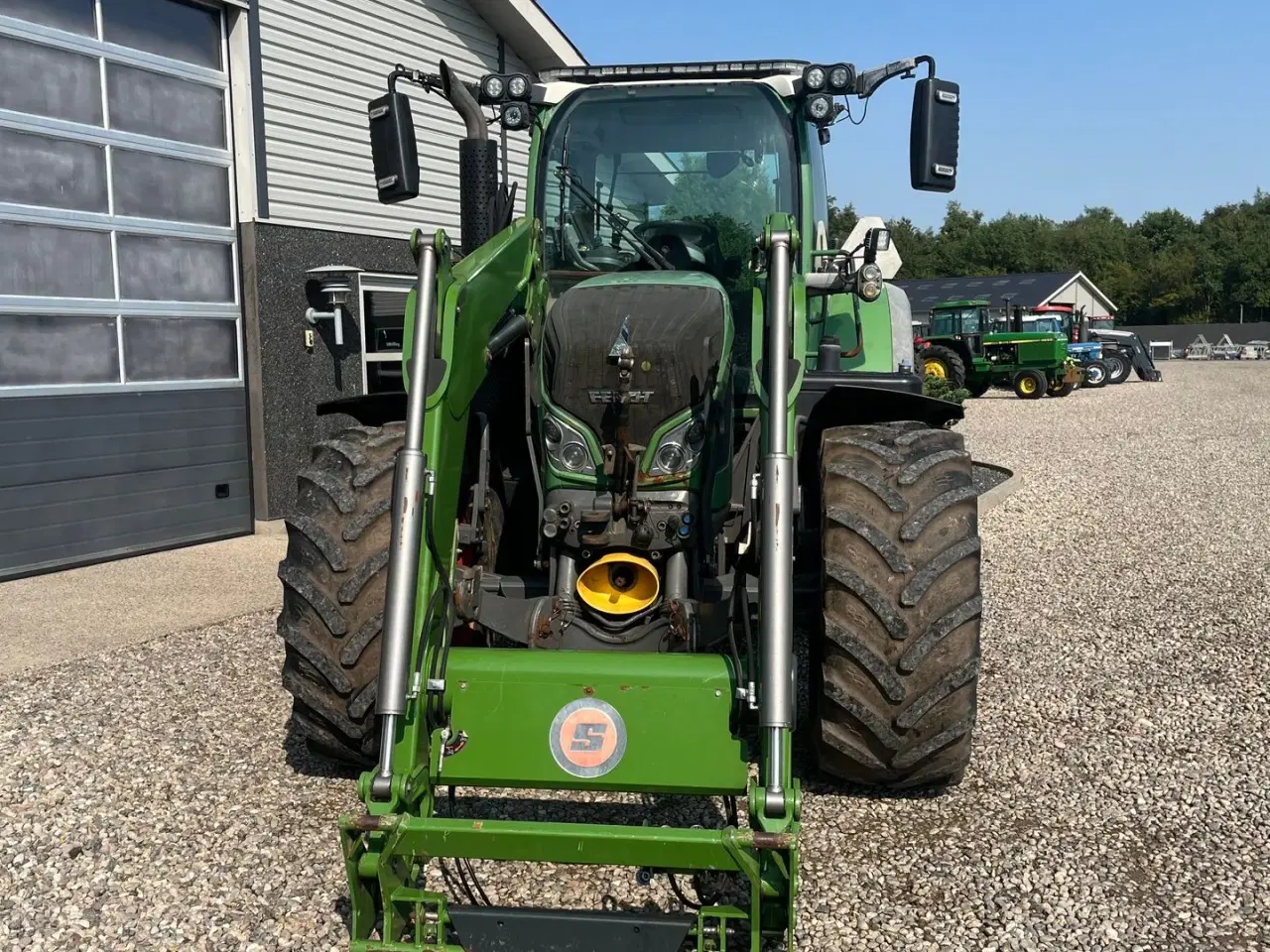 Billede 11 - Fendt 720 Vario Med frontlæsser, frontlift og frontPTO