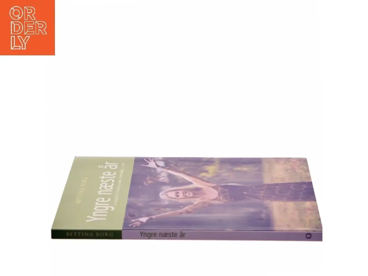 Billede 2 - Yngre næste år af Bettina Borg (Bog)
