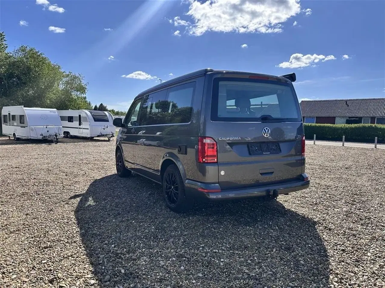 Billede 14 - 2018 - VW California Ocean 4 Motion   Velholdt og fuldt udstyret autocamper med firehjulstræk - Kørt 118,000 Km.