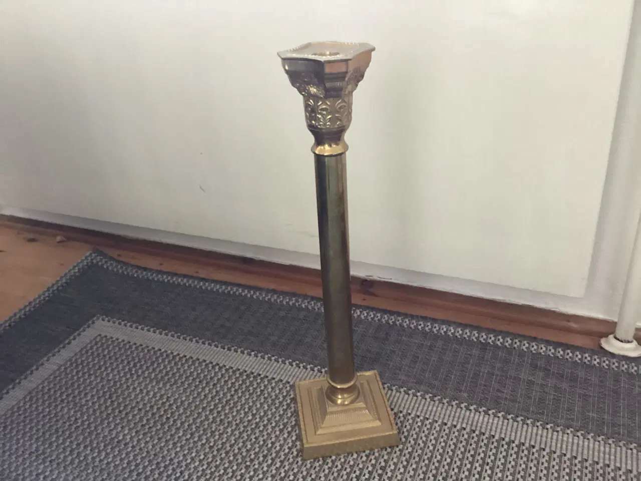 Billede 1 - Lysestage i messing Højde 53 cm.