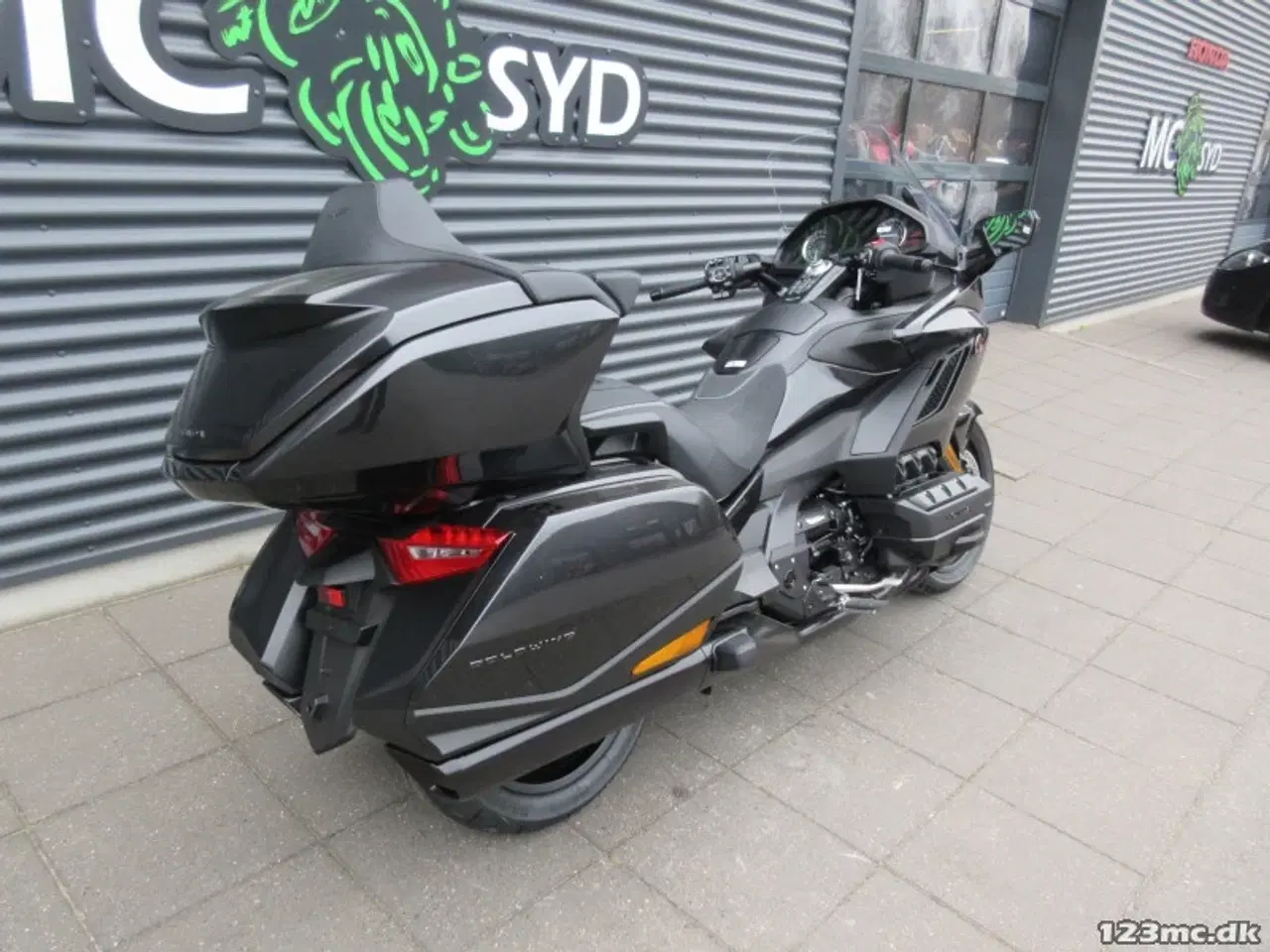 Billede 2 - Honda GL 1800 Gold Wing MC-SYD BYTTER GERNE  5 ÅRS FABRIKS GARANTI