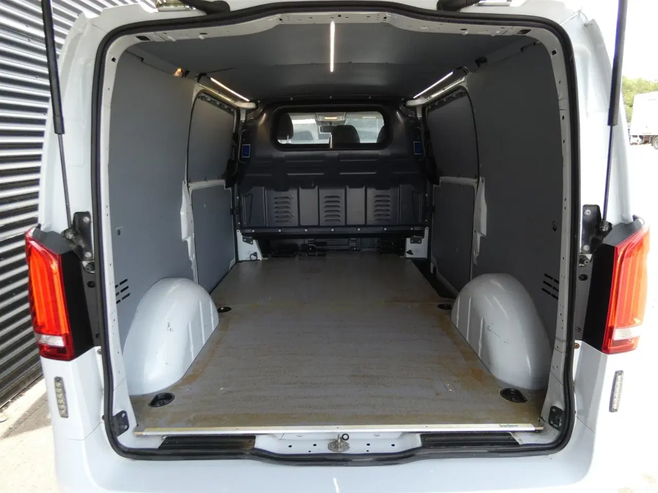 Billede 6 - Mercedes-Benz Vito 114 A1 2,1 CDI BlueEfficiency Complete 136HK Van Aut.