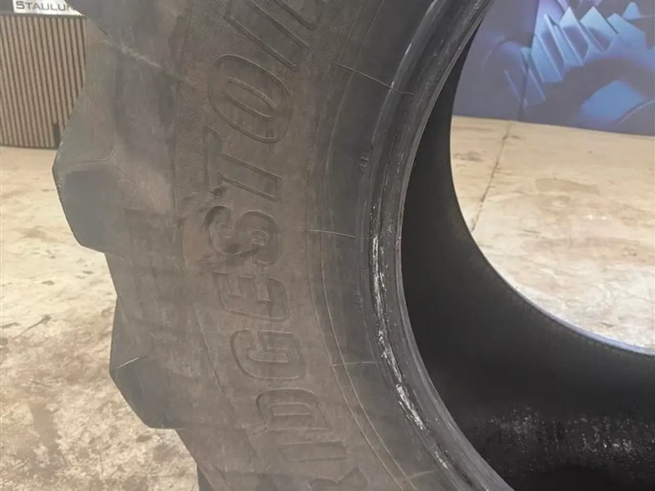 Billede 4 - Bridgestone 900/60R42