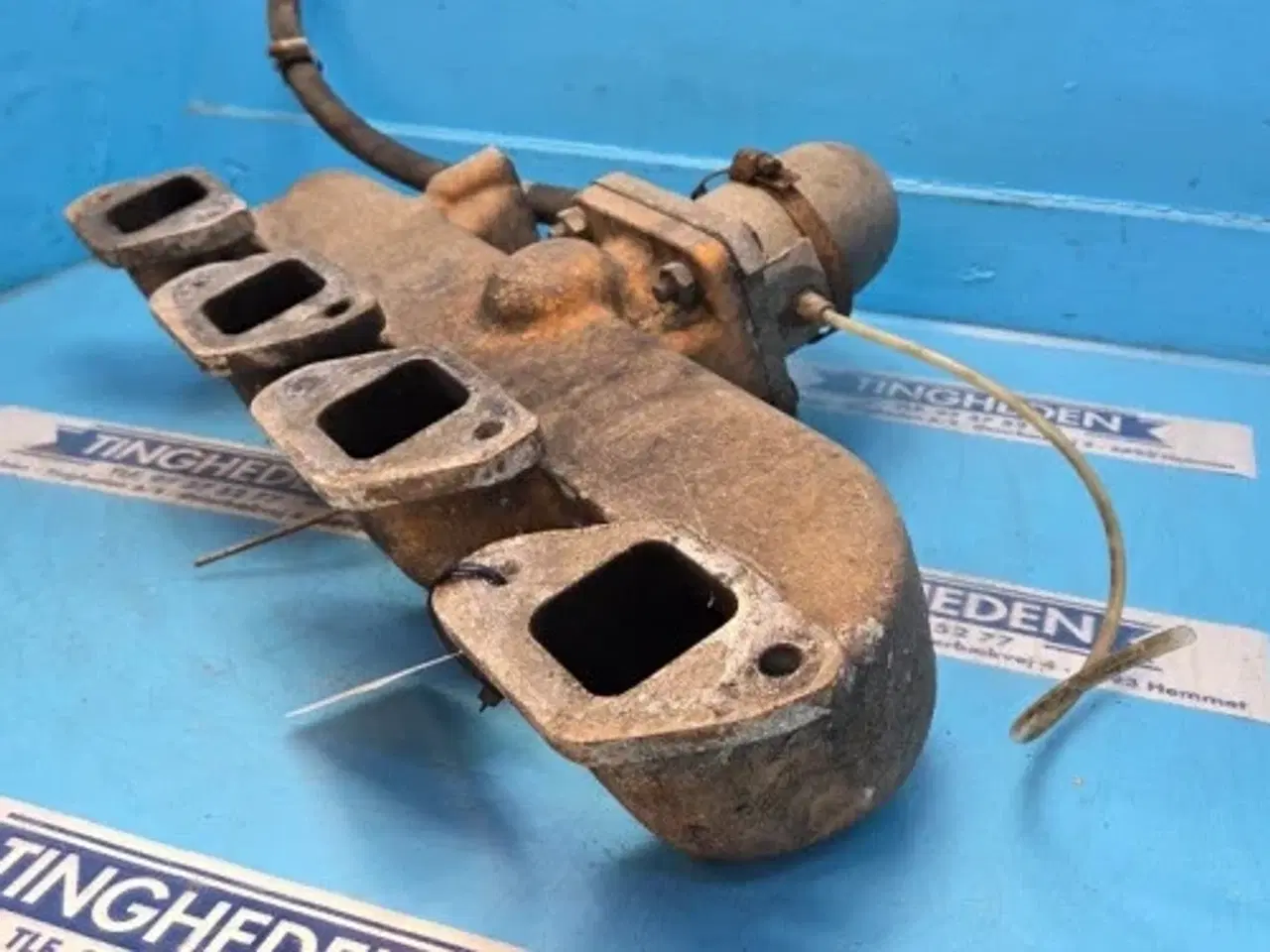 Billede 2 - Case BD336 Udstødningmanifold A154149