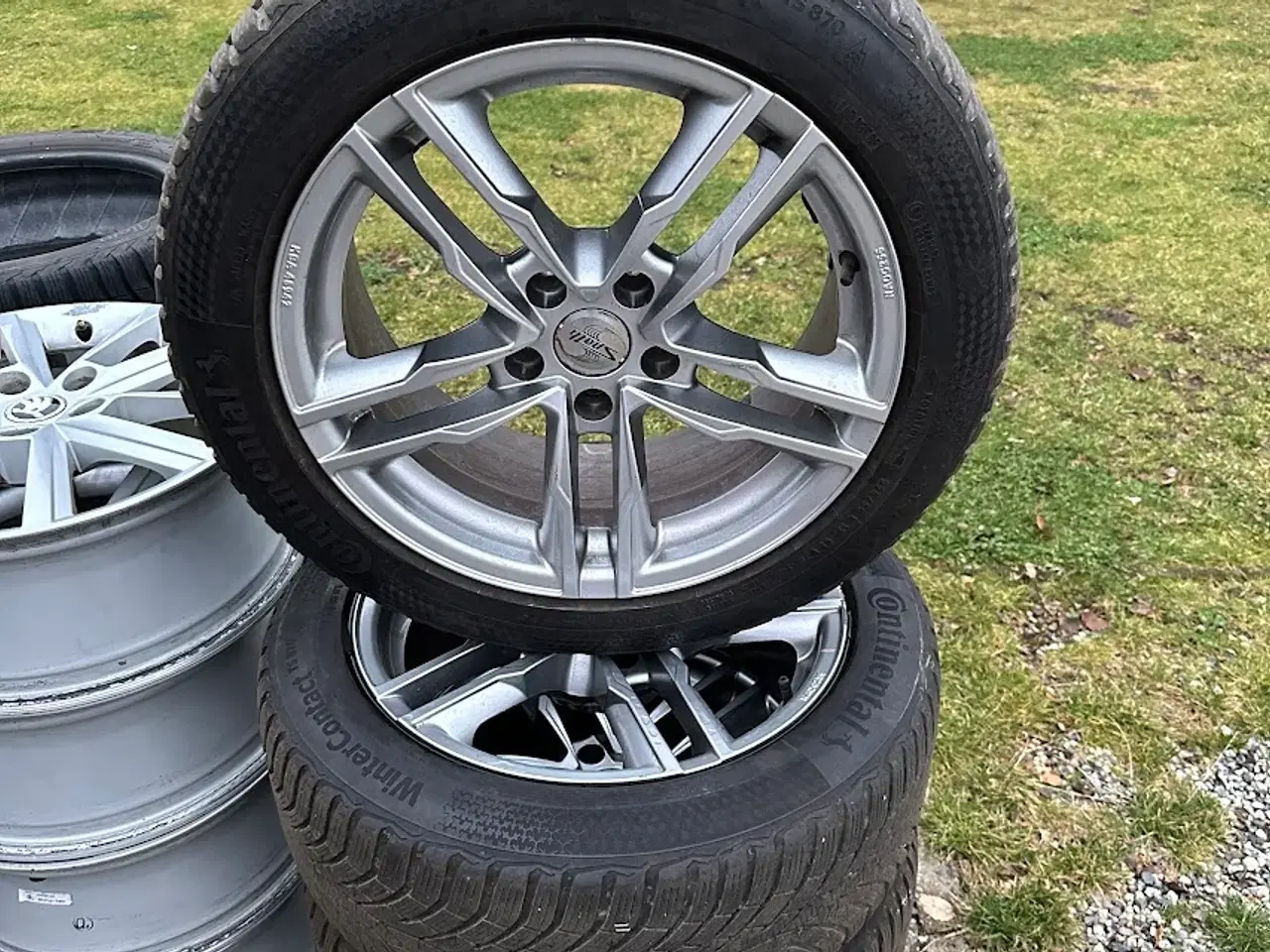 Billede 1 - 17", 5x112 R17 med 225/50 Continental vinterdæk