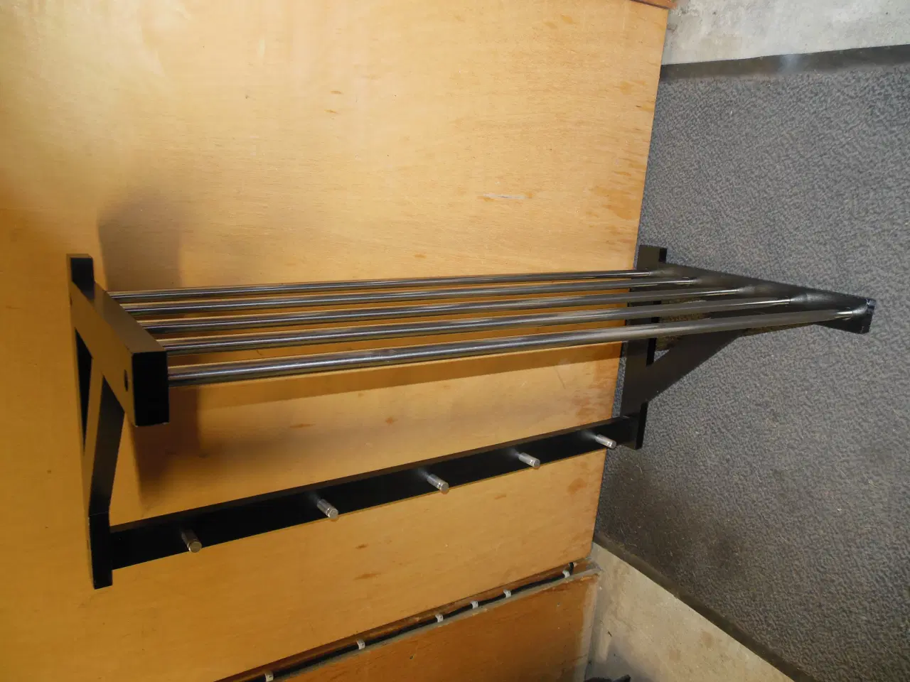 Billede 1 - Knagerække med hattehylde