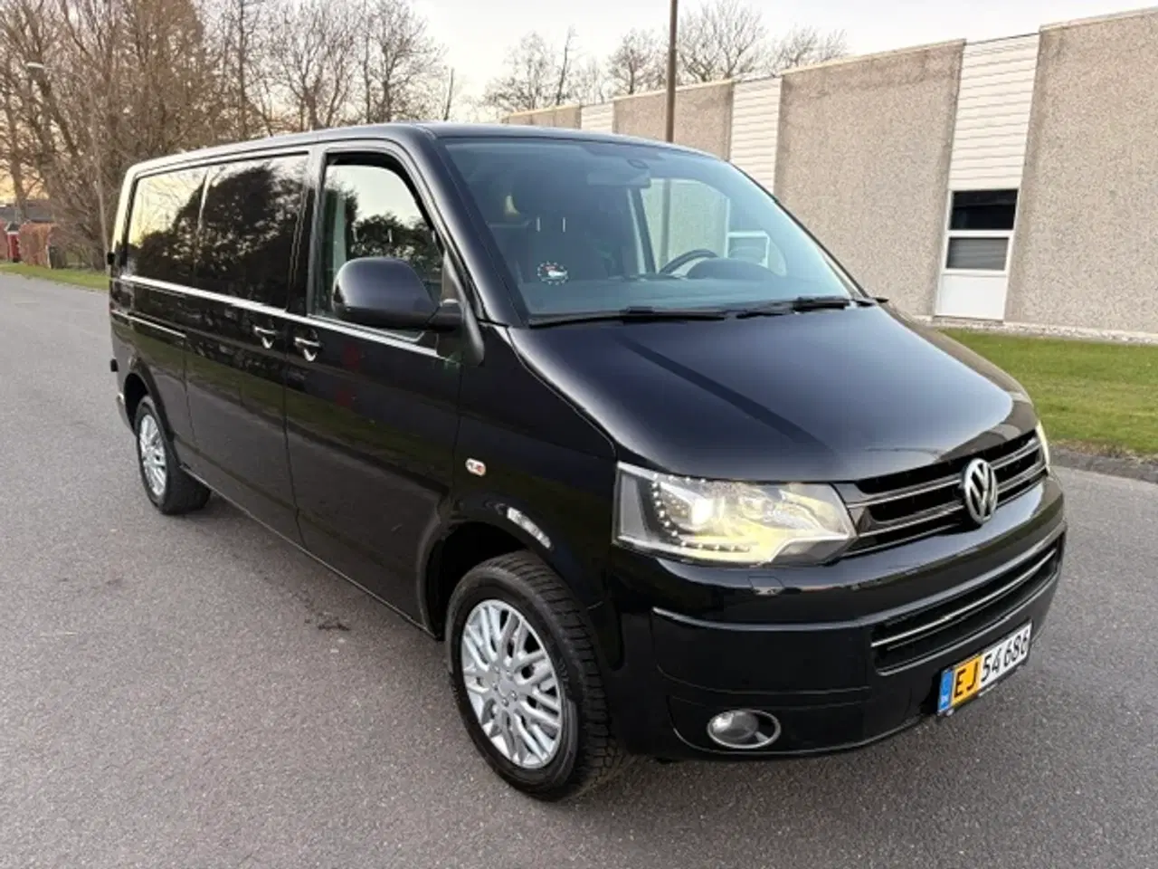 Billede 2 - VW Transporter 2,0 TDi 180 Kassevogn DSG lang, Nys