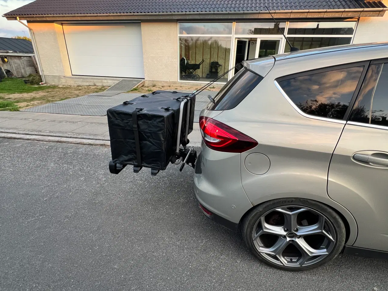 Billede 4 - Bagageboks / Bagagetaske udlejning / udlejes