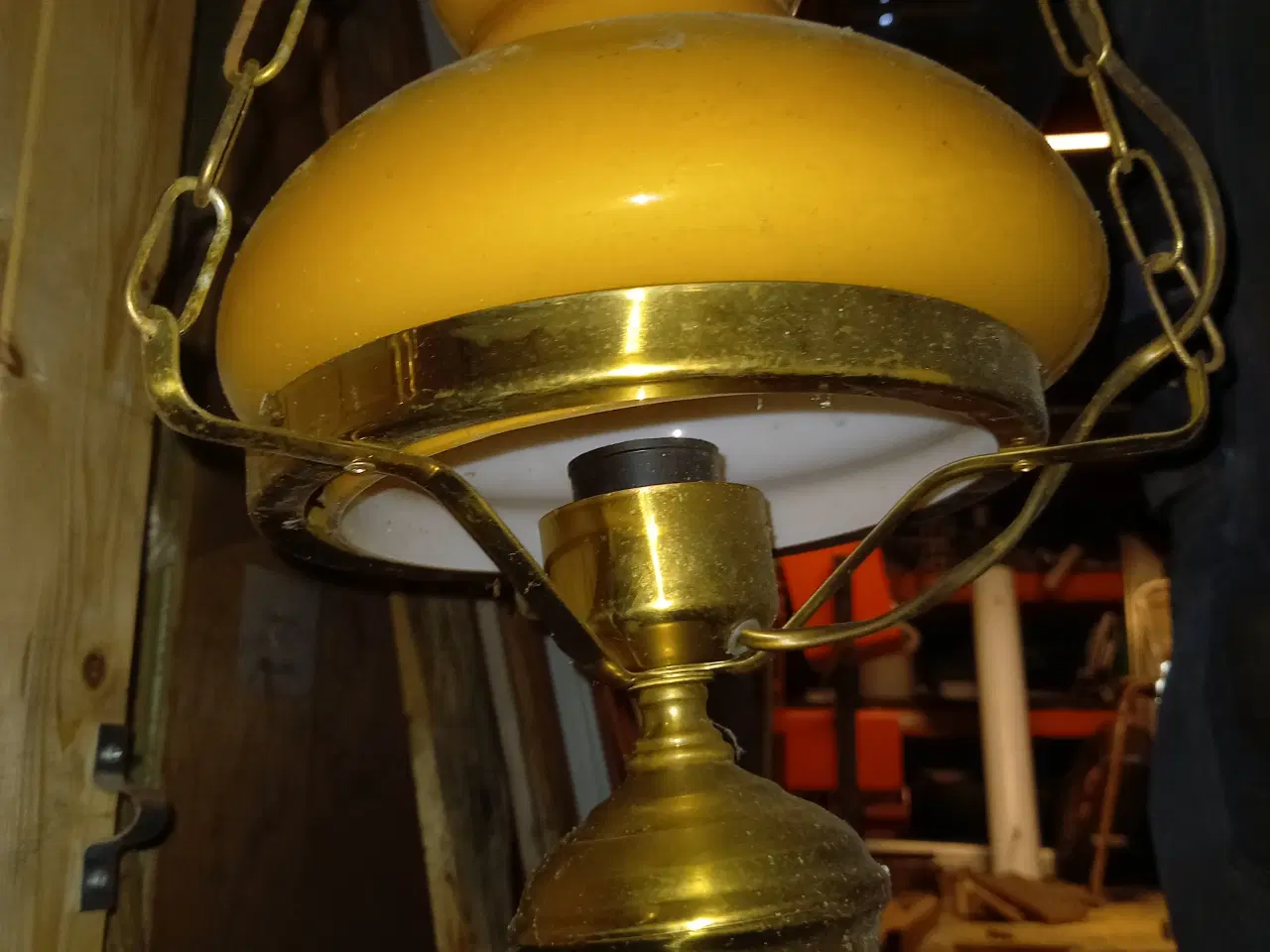 Billede 2 - Messinglampe med glasskår til el.