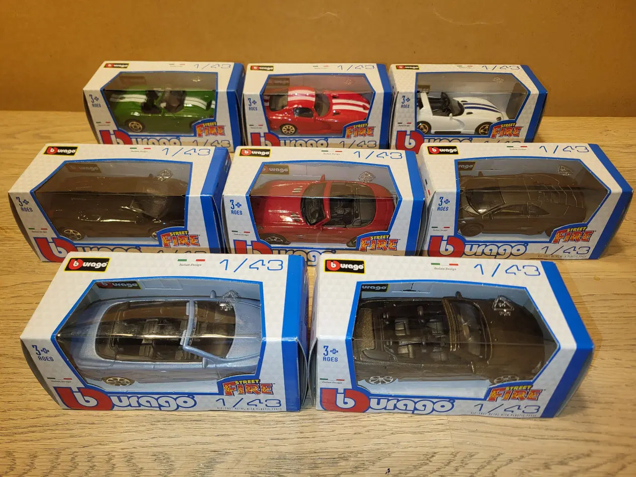 Billede 4 - Blandet modelbiler 8 stk. Nye