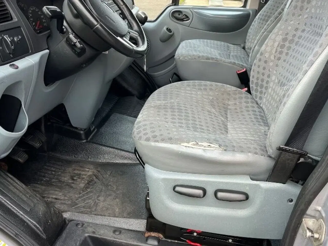 Billede 5 - Ford TRANSIT KOMBI 300L F 2,2 TDCI