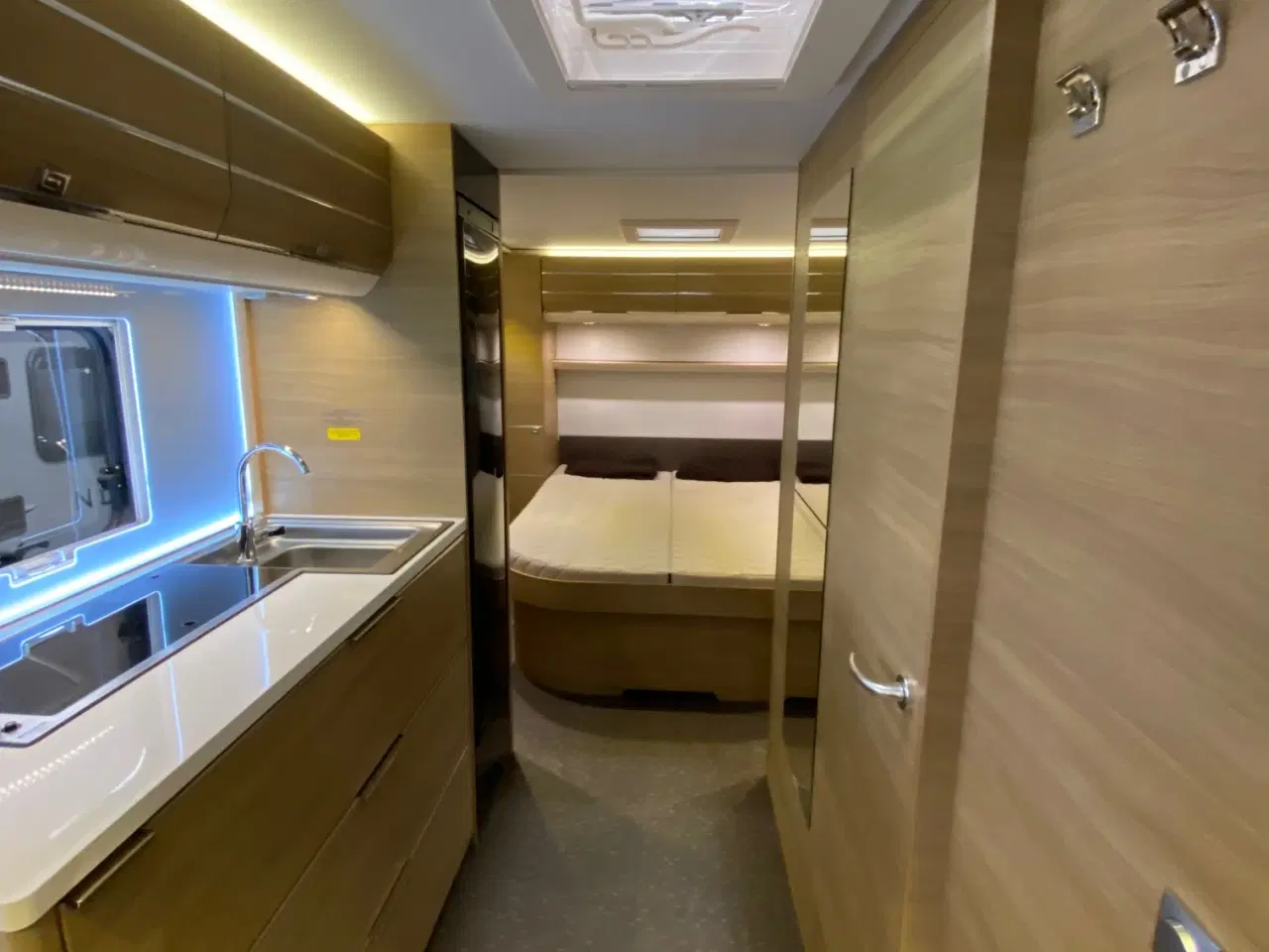 Billede 18 - Adria Adora 593 UP Årg 2016