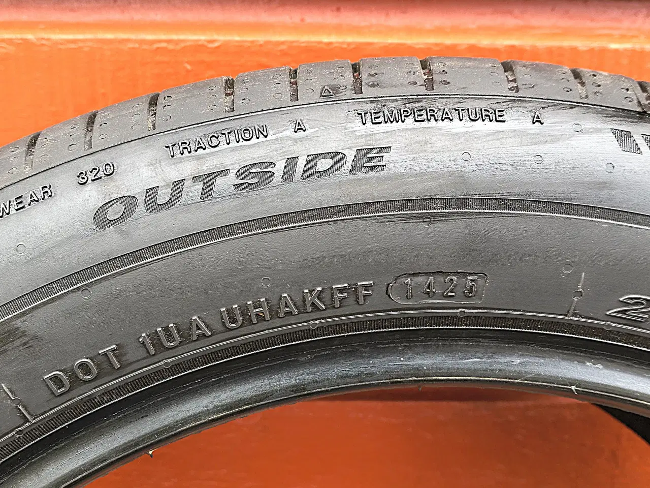 Billede 4 - 215/55 R18 sommerdæk