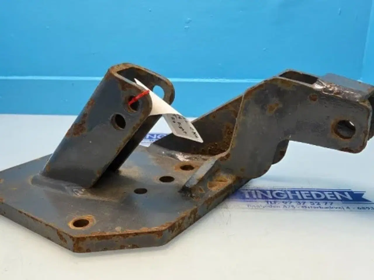 Billede 13 - New Holland TS110 Beslag R. 82007382