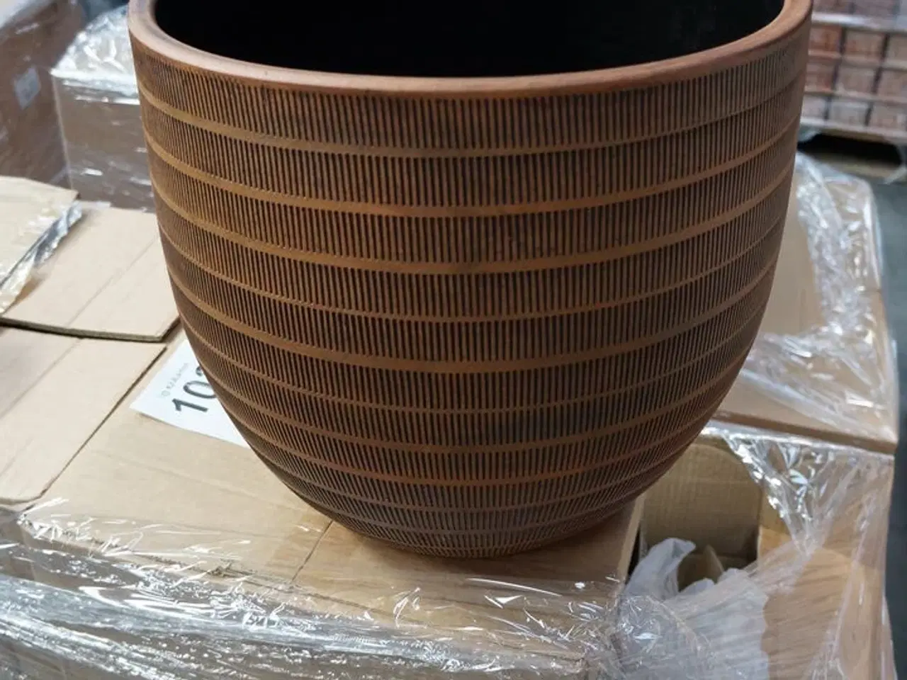 Billede 3 - Palle med diverse potter