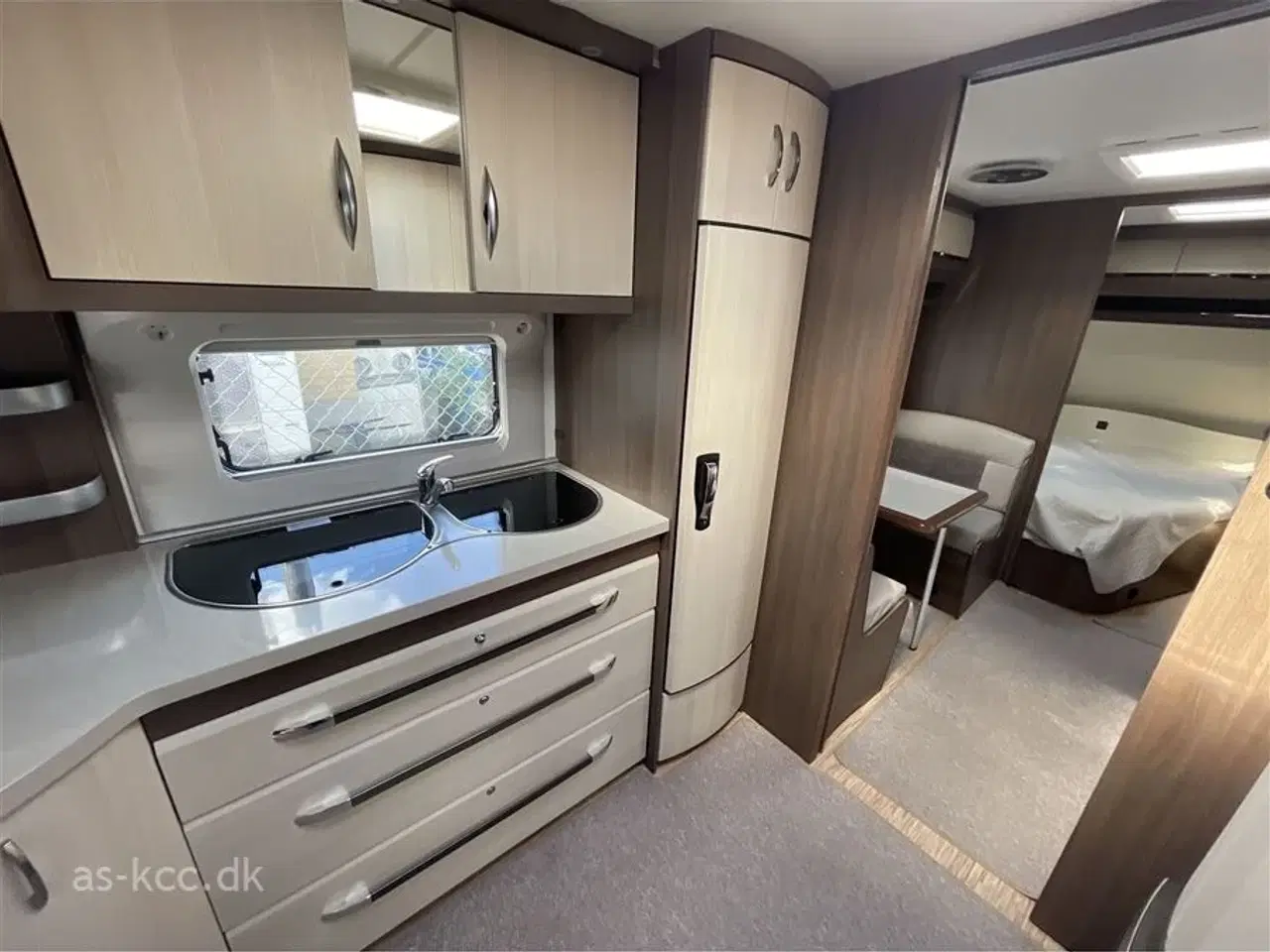 Billede 21 - 2014 - Hobby Prestige 720 UKFe   Hobby Prestige 720 UFKE årg. 2014 7 sovepladser, 8 siddepladser.