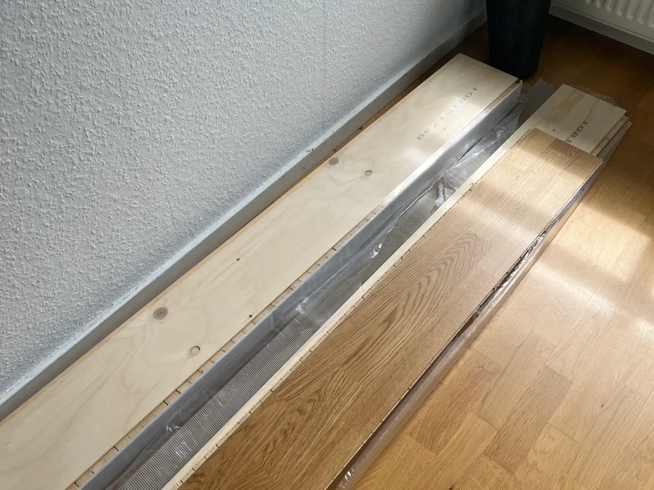 Billede 4 - Parket/klikgulv - eg, matlak. Lidt over 3 m2