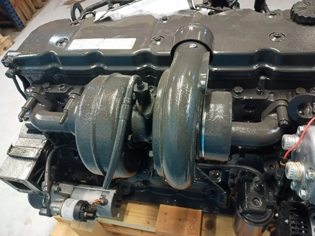 Billede 3 - New Holland TC5080 Ny Motor 84170759