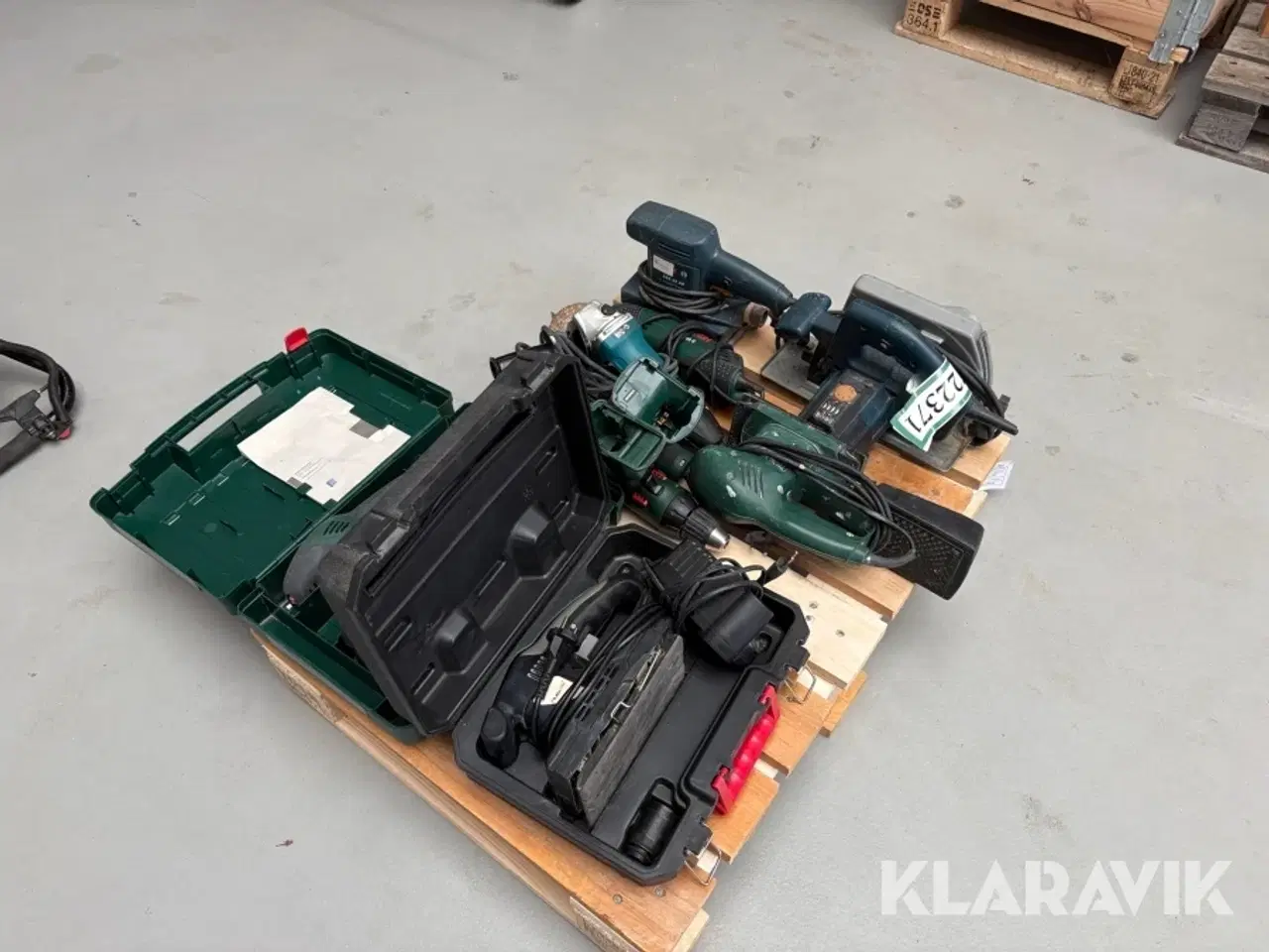 Billede 7 - Lot med håndværktøj Bosch, Blackbull Og Makita - 9 enheder