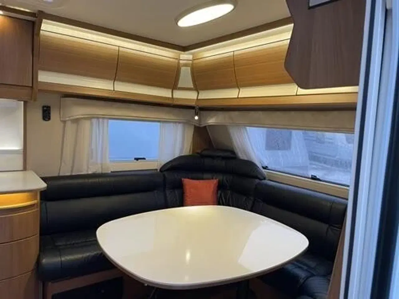 Billede 2 - Kabe Royal Imperial 560 XL KS - Smugkig på Januar Tilbud - Spar 20000