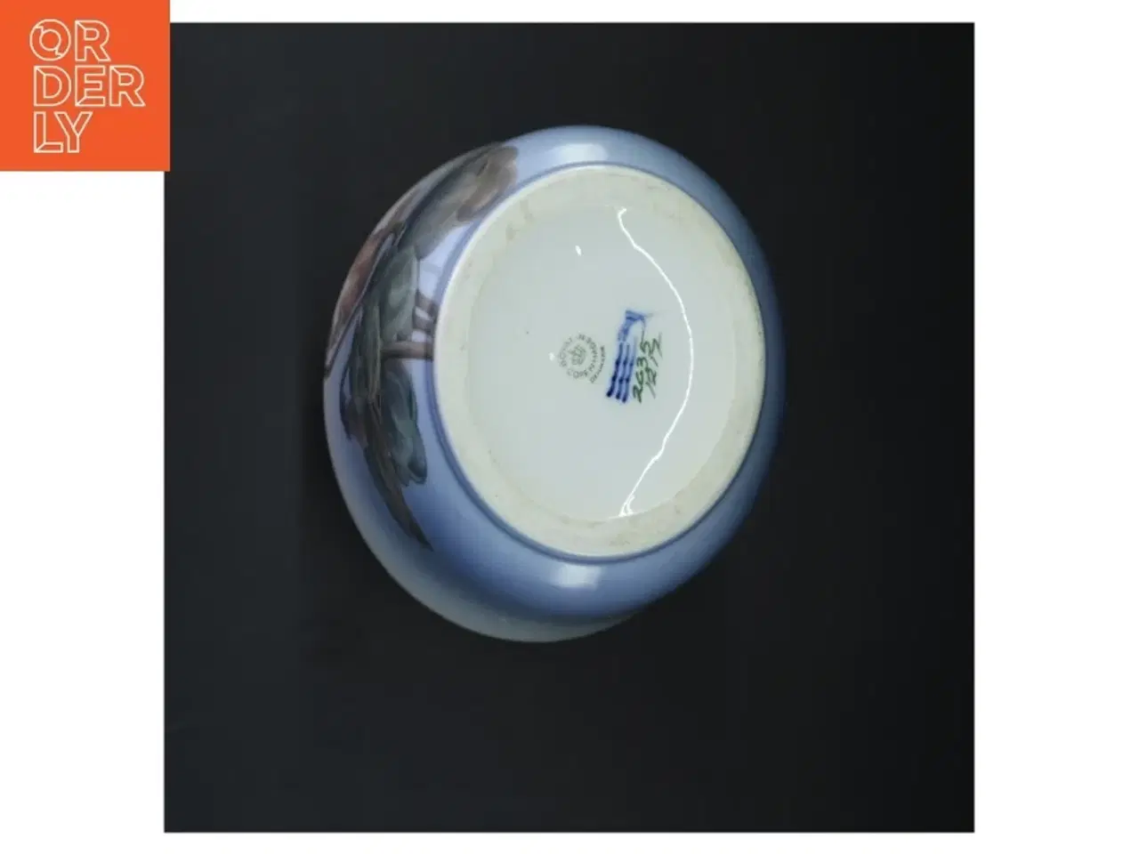 Billede 4 - Royal Copenhagen Porcelænsvase med blomstermotiv  (str. 26 cm)